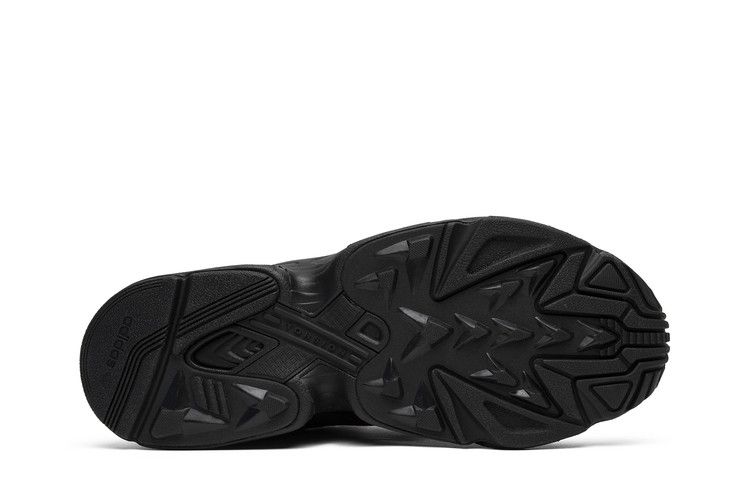 adidas Yung-1 Triple Black