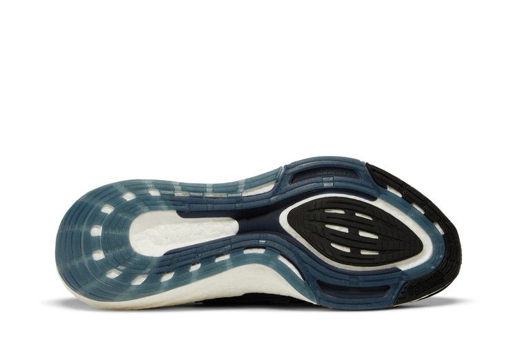 adidas Ultra Boost 22 Collegiate Navy