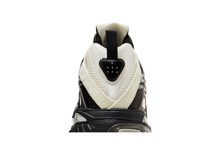 adidas Adistar Cushion Song for the Mute Core Black Dark Brown