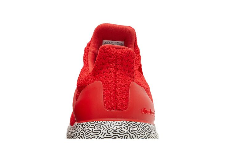 adidas Ultra Boost DNA Vivid Red