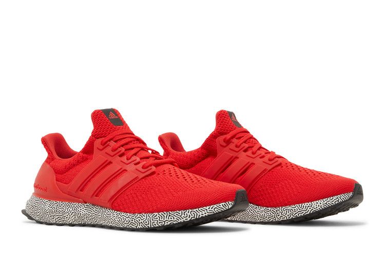 adidas Ultra Boost DNA Vivid Red