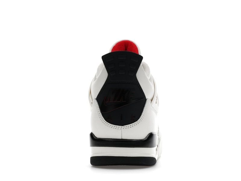 Jordan 4 Retro Flight Club